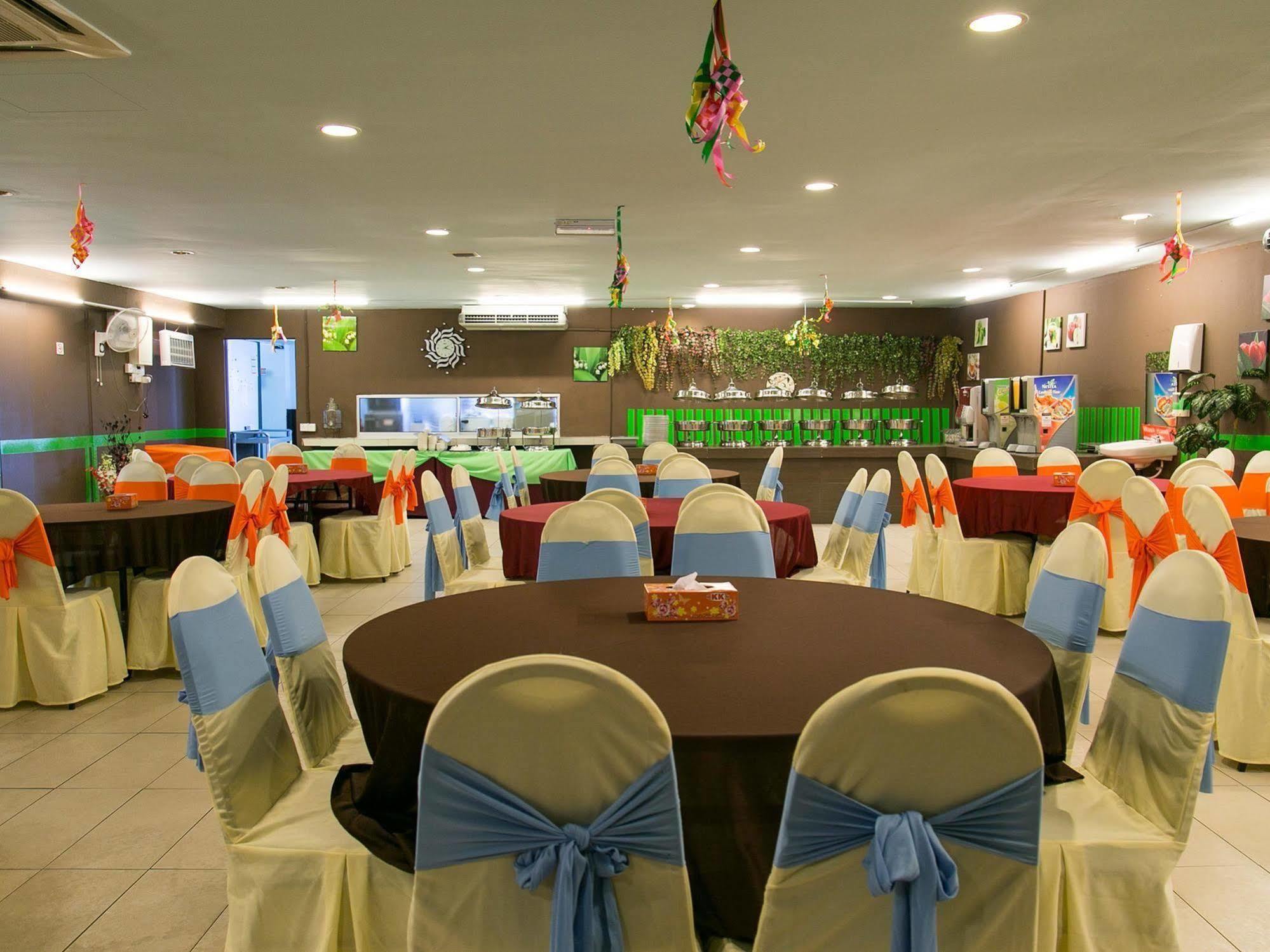 Kk Hotel @ קאג'אנג מראה חיצוני תמונה